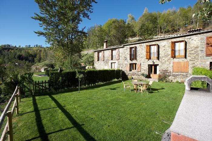 Apartamentos Rurales Les Barnedes Molló Extérieur photo