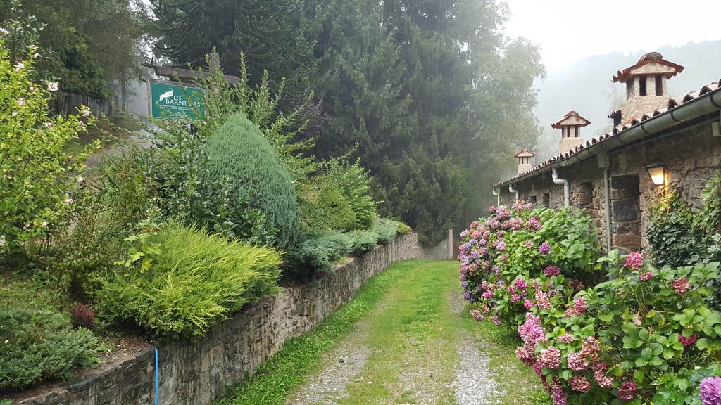 Apartamentos Rurales Les Barnedes Molló Extérieur photo