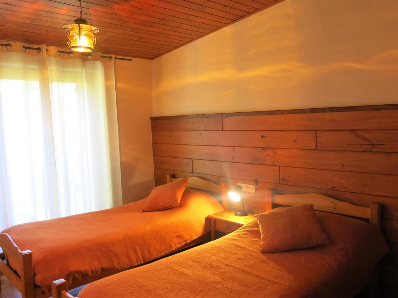 Apartamentos Rurales Les Barnedes Molló Extérieur photo