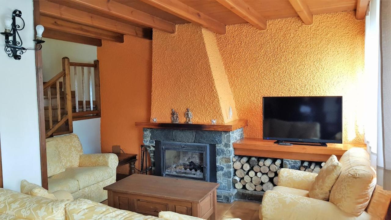 Apartamentos Rurales Les Barnedes Molló Extérieur photo