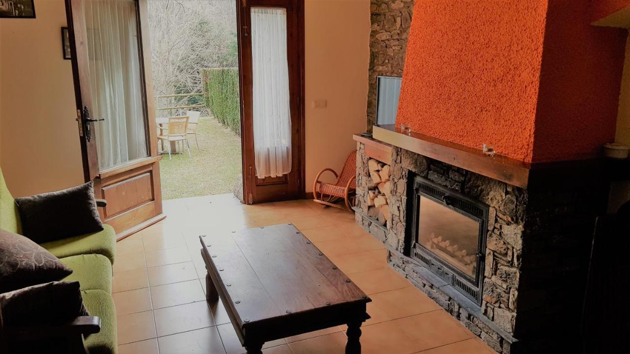 Apartamentos Rurales Les Barnedes Molló Extérieur photo