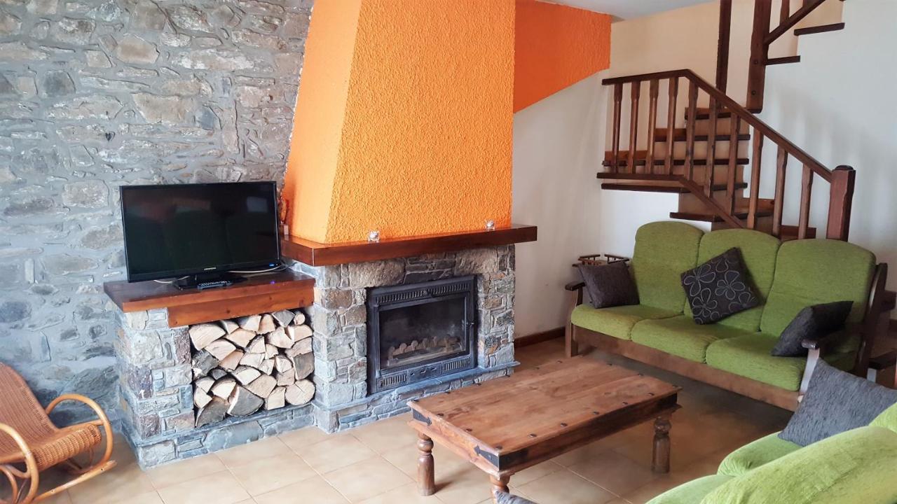 Apartamentos Rurales Les Barnedes Molló Extérieur photo